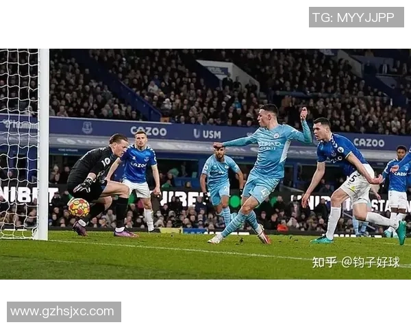 足球传奇：神奇球星如何用独特技巧征服赛场与球迷